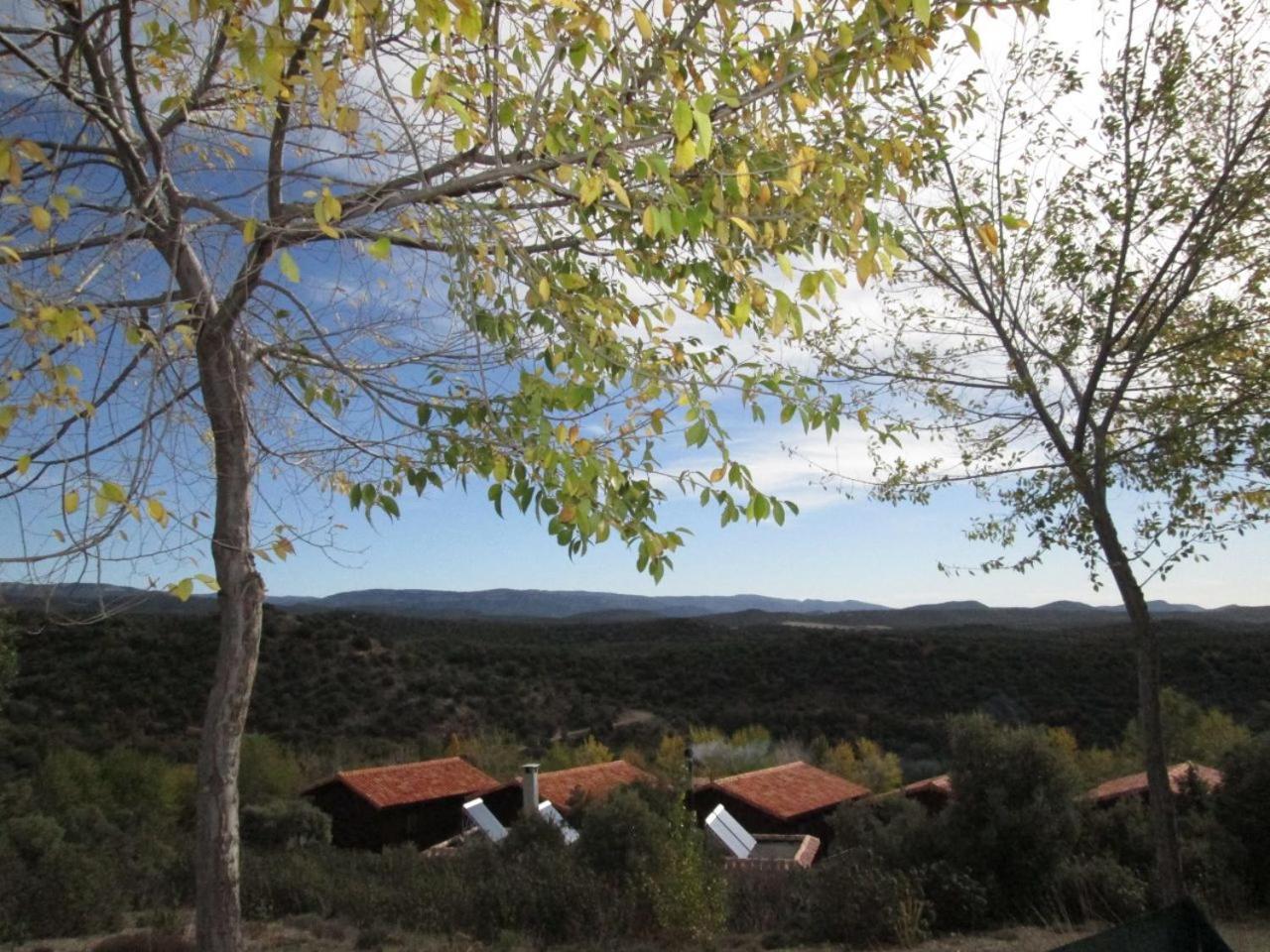 Camping Casa Fausto Cerca De Dinopolis Formiche Alto Exterior photo