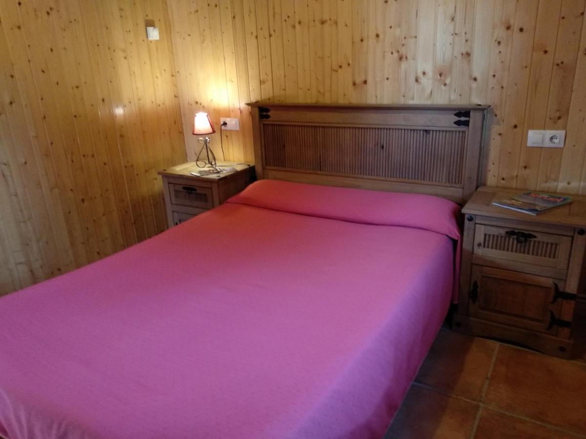 Camping Casa Fausto Cerca De Dinopolis Formiche Alto Exterior photo